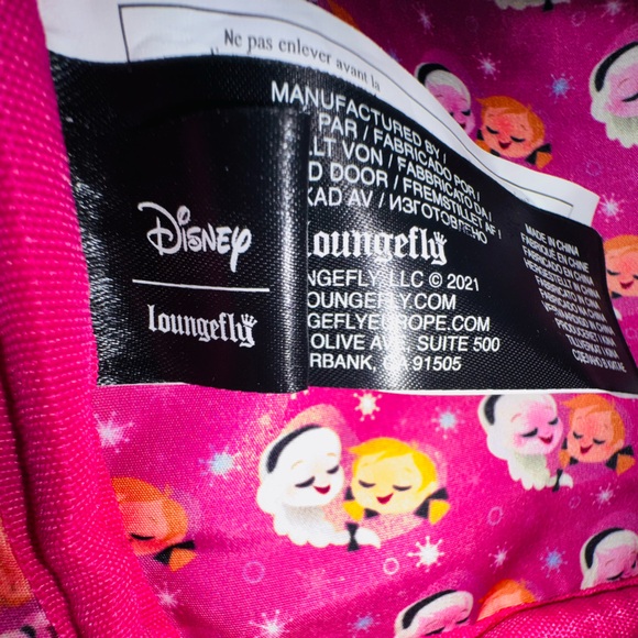 Loungefly - Picture 4 of 4